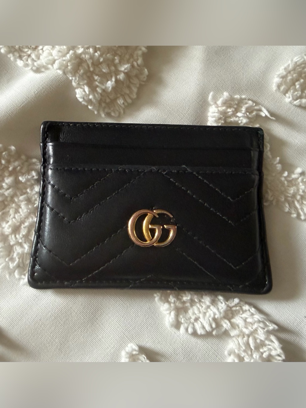 Gucci Black Leather Gg Chevron Card Holder With Gold Hardware